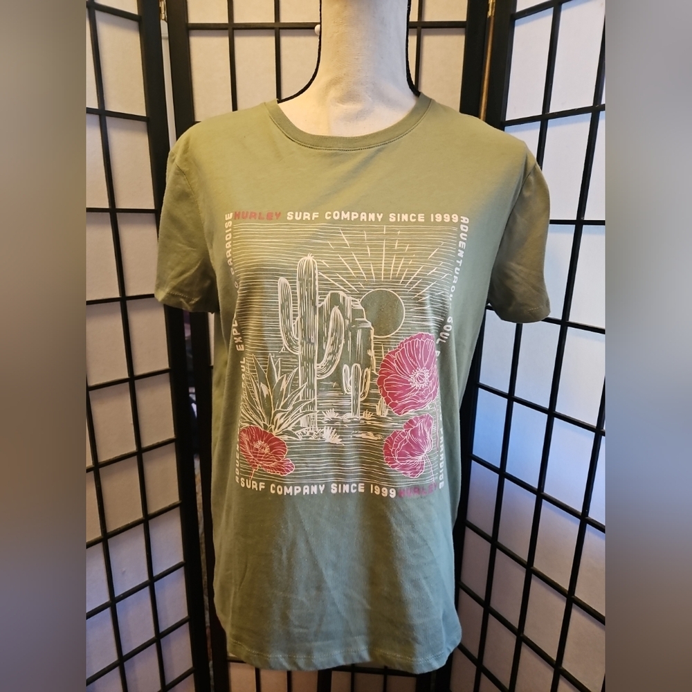 Women's Size Small Hurley Olive Green Graphic T-Shirt